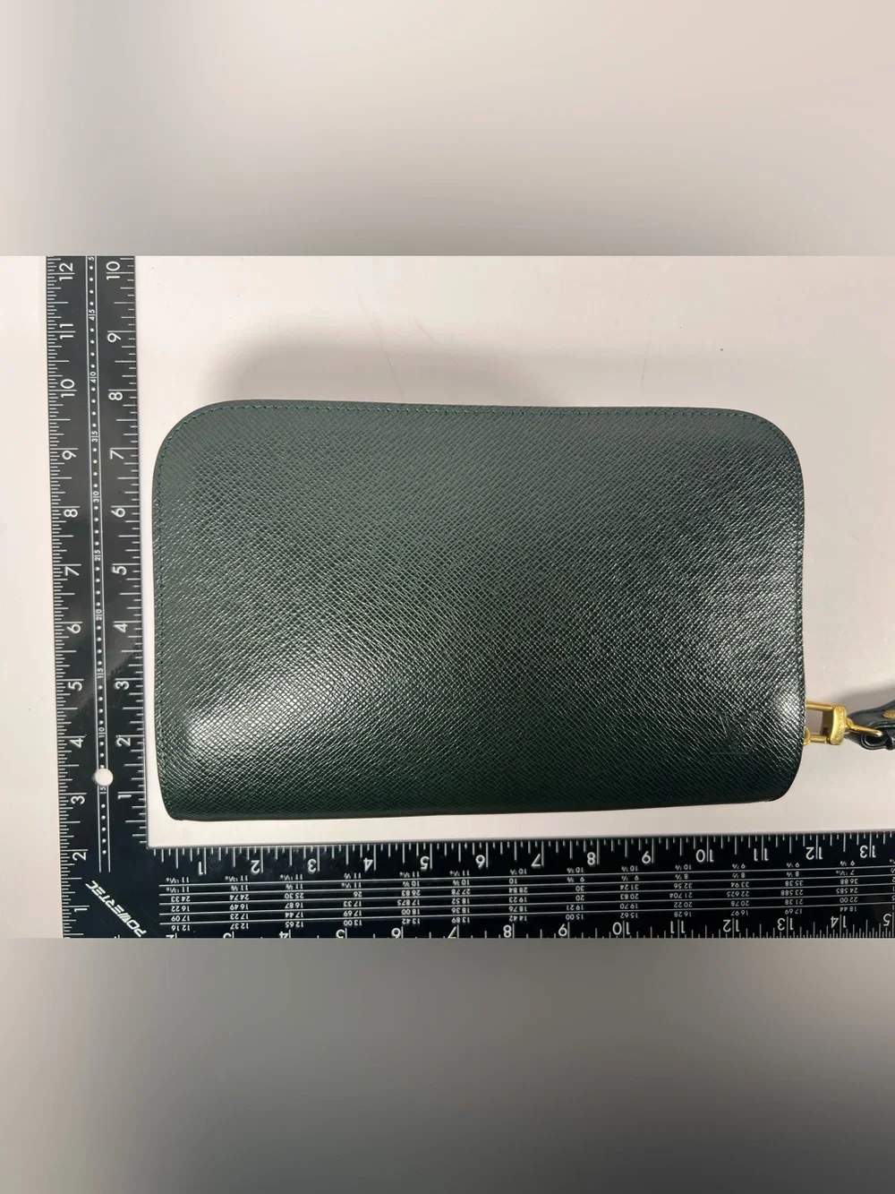 7101: Louis Vuitton Taiga Baikal Wristlet Clutch Pouch Green